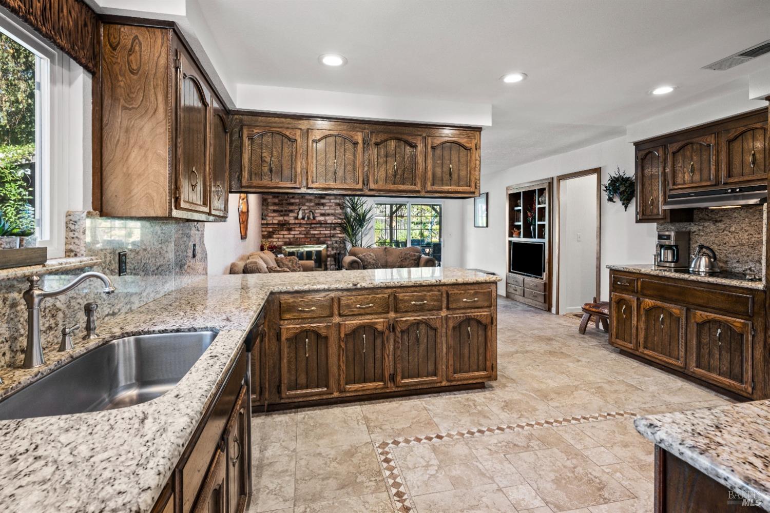 915 Parkgreen Drive