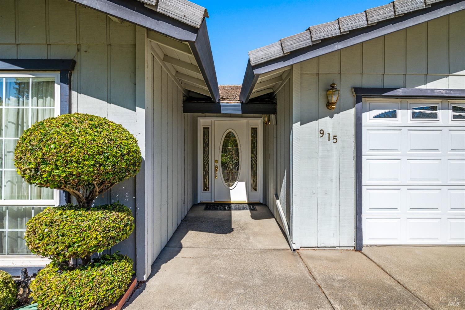 915 Parkgreen Drive