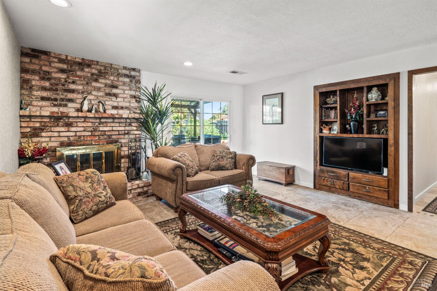 915 Parkgreen Drive