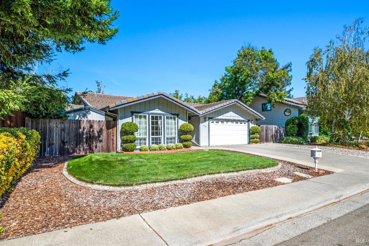 915 Parkgreen Drive
