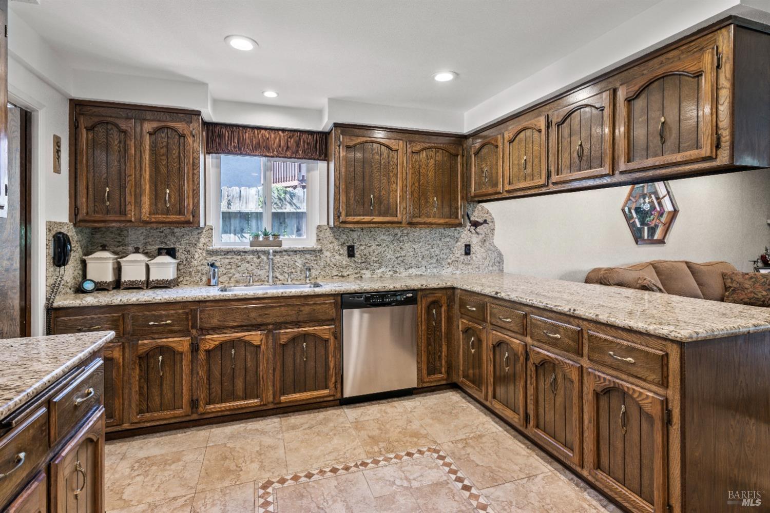 915 Parkgreen Drive