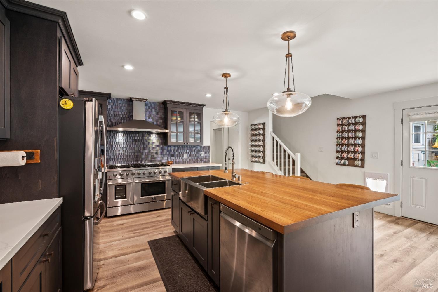 22 Del Mar Court