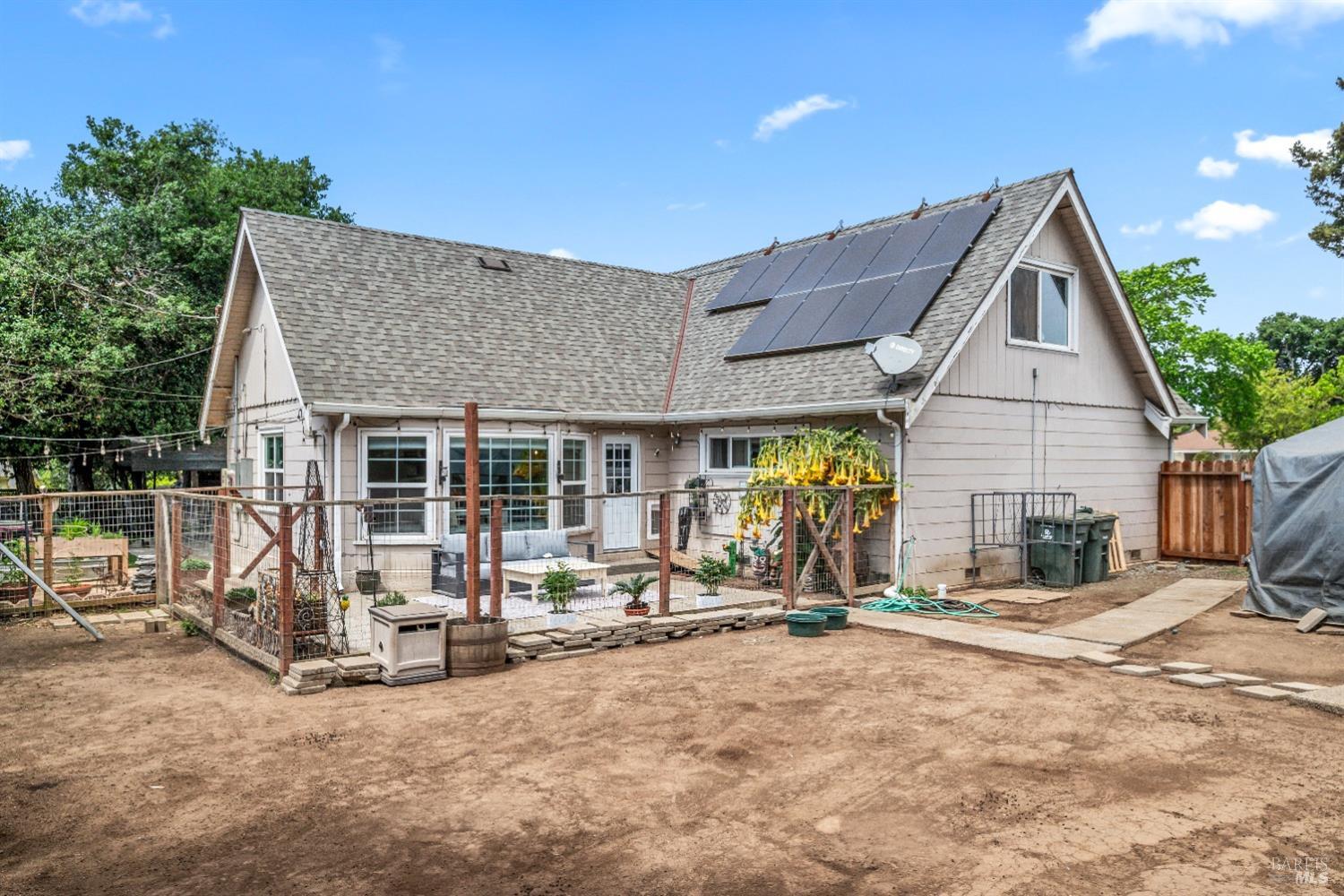 22 Del Mar Court