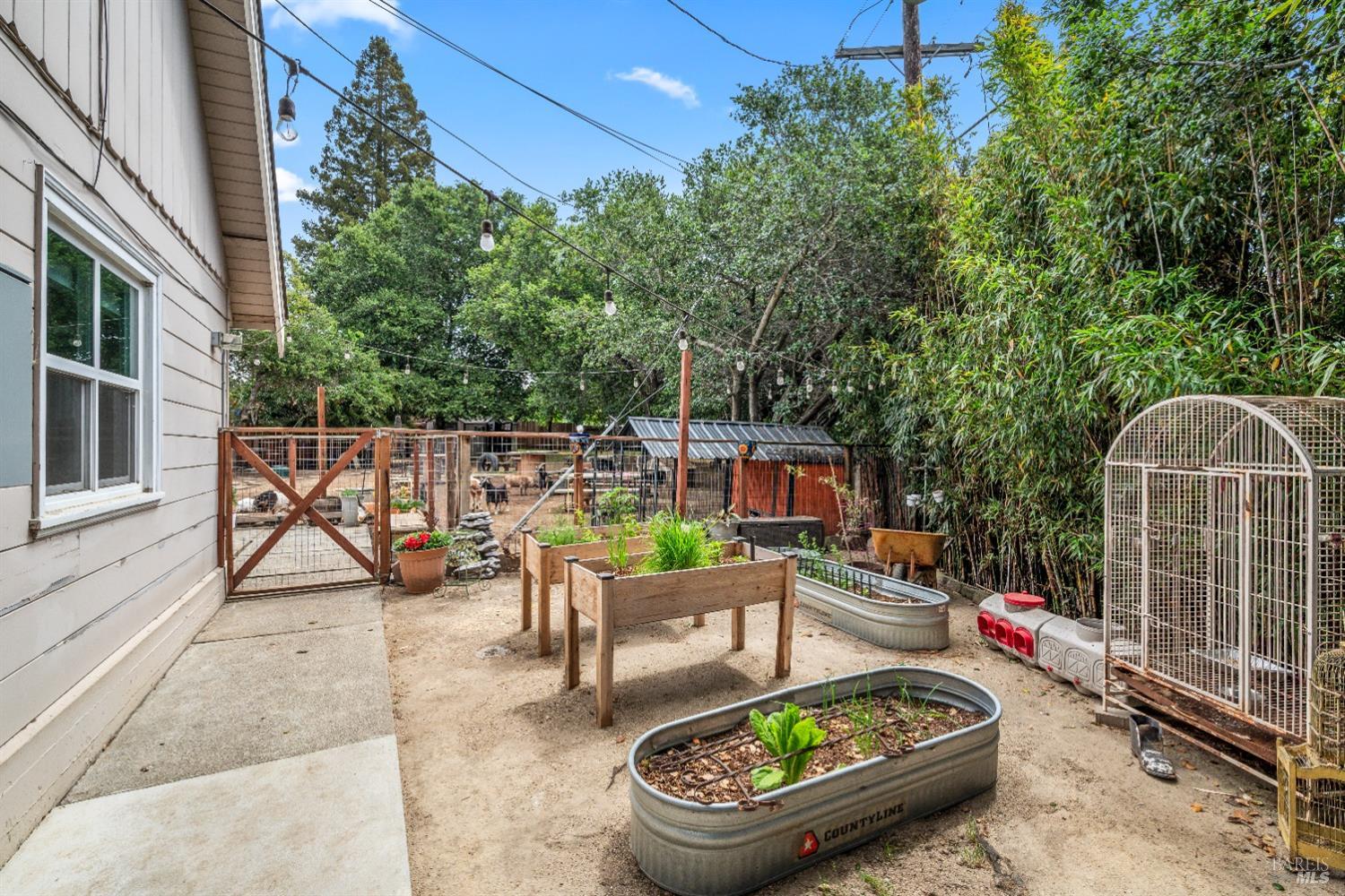 22 Del Mar Court