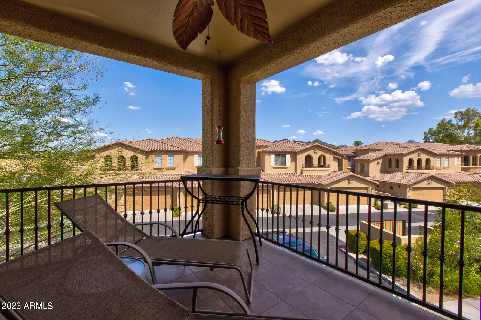 10655 N 9TH Street Unit: 233