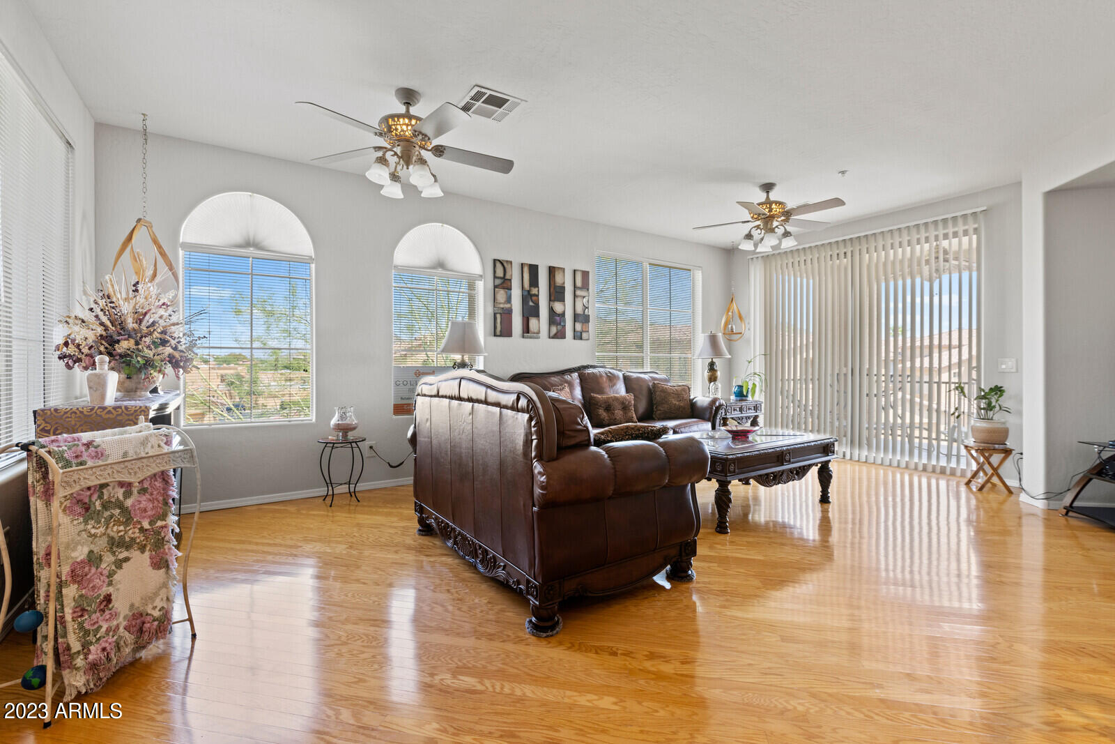 10655 N 9TH Street Unit: 233