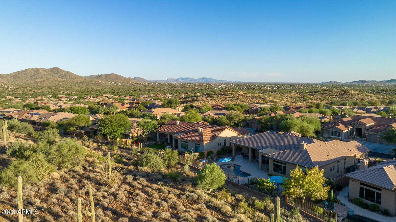 1536 W SILVER PINE Drive