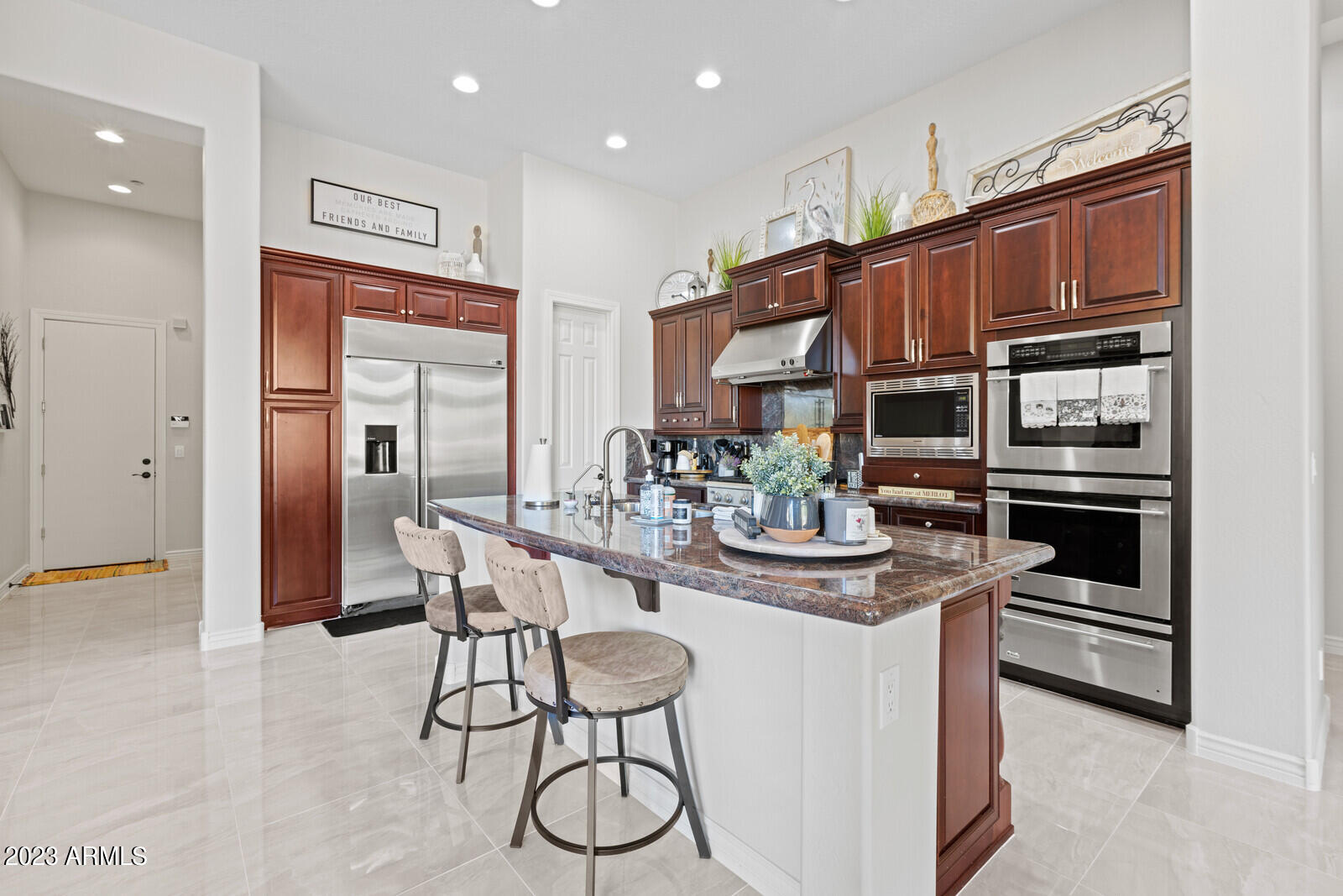 1536 W SILVER PINE Drive