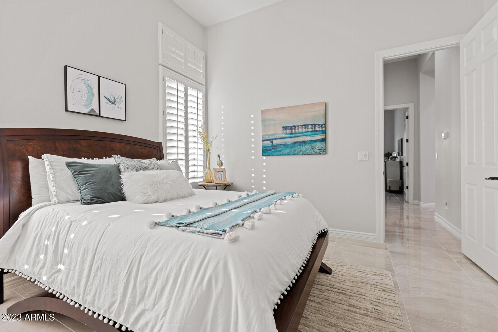 1536 W SILVER PINE Drive