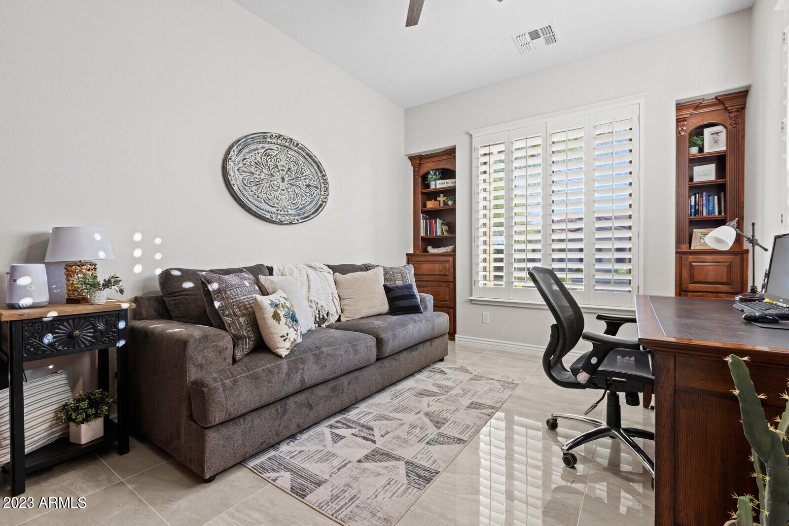 1536 W SILVER PINE Drive