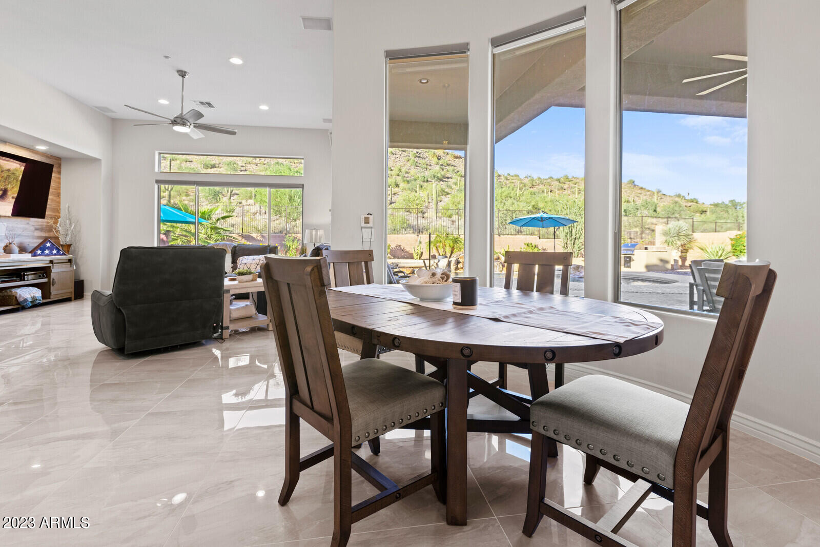 1536 W SILVER PINE Drive