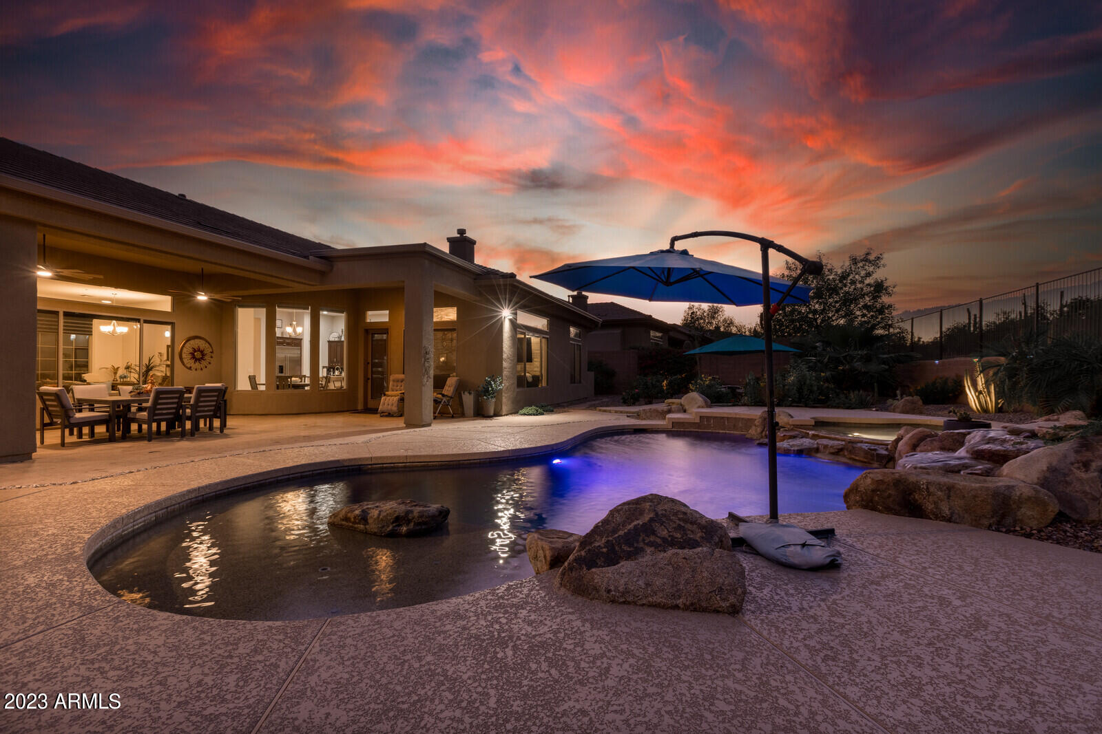 1536 W SILVER PINE Drive