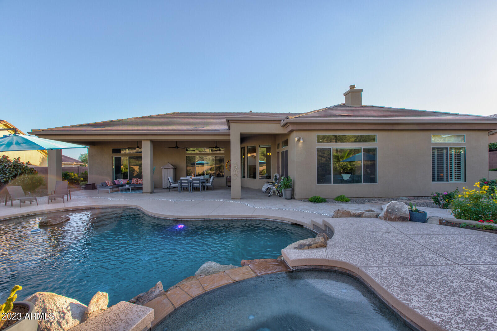 1536 W SILVER PINE Drive