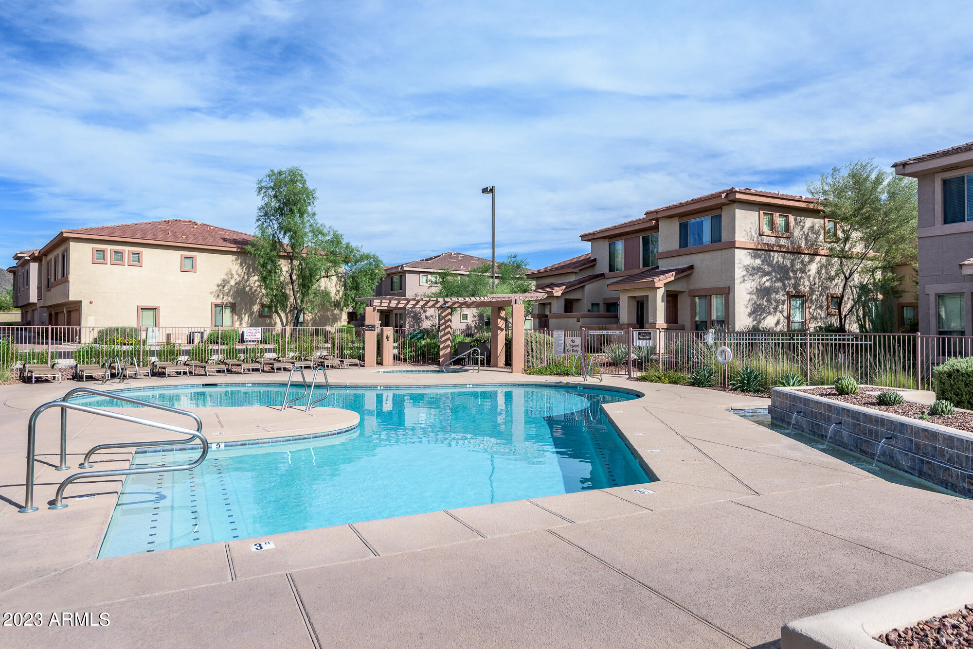 42424 N GAVILAN PEAK Parkway Unit: 23104