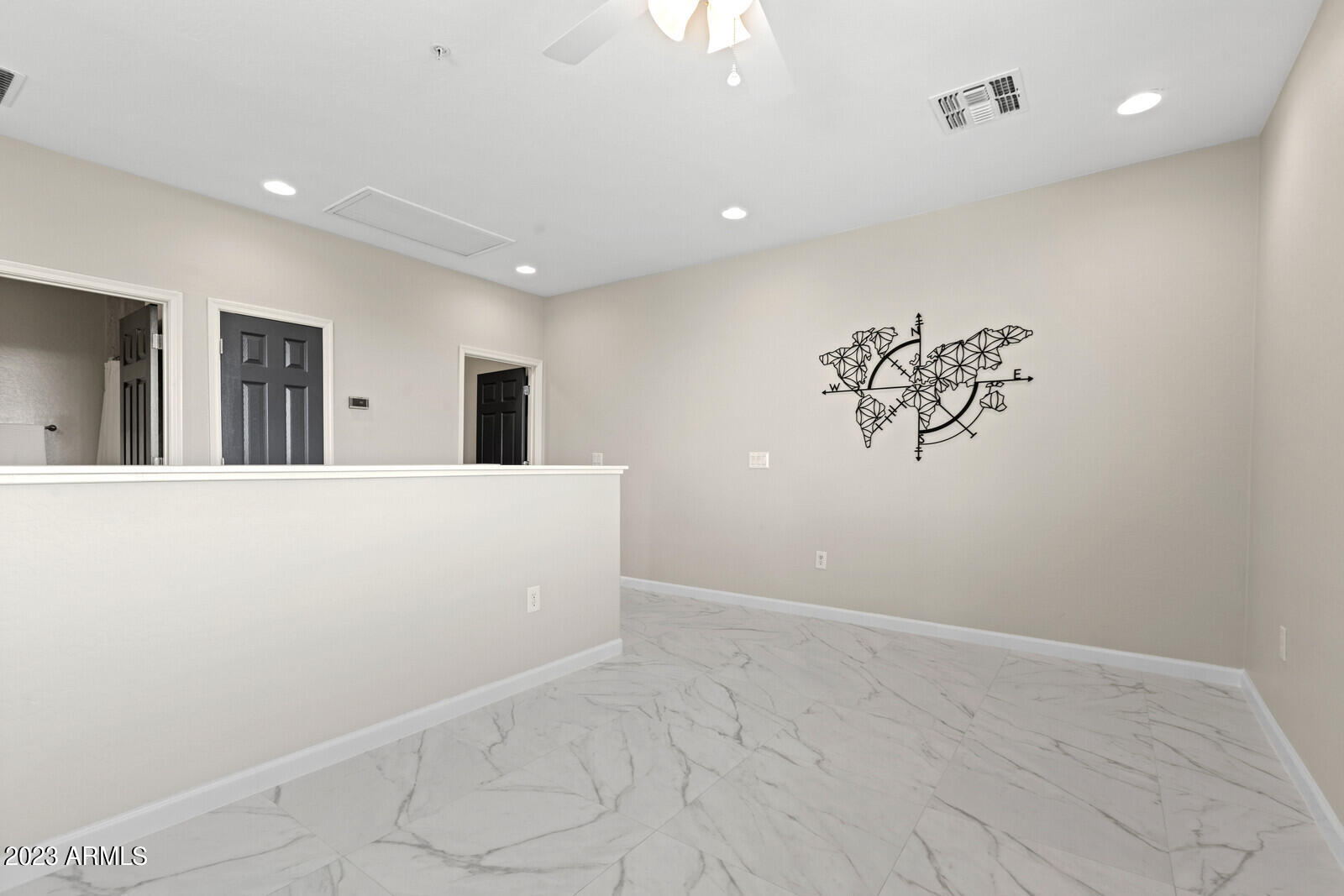 42424 N GAVILAN PEAK Parkway Unit: 23104