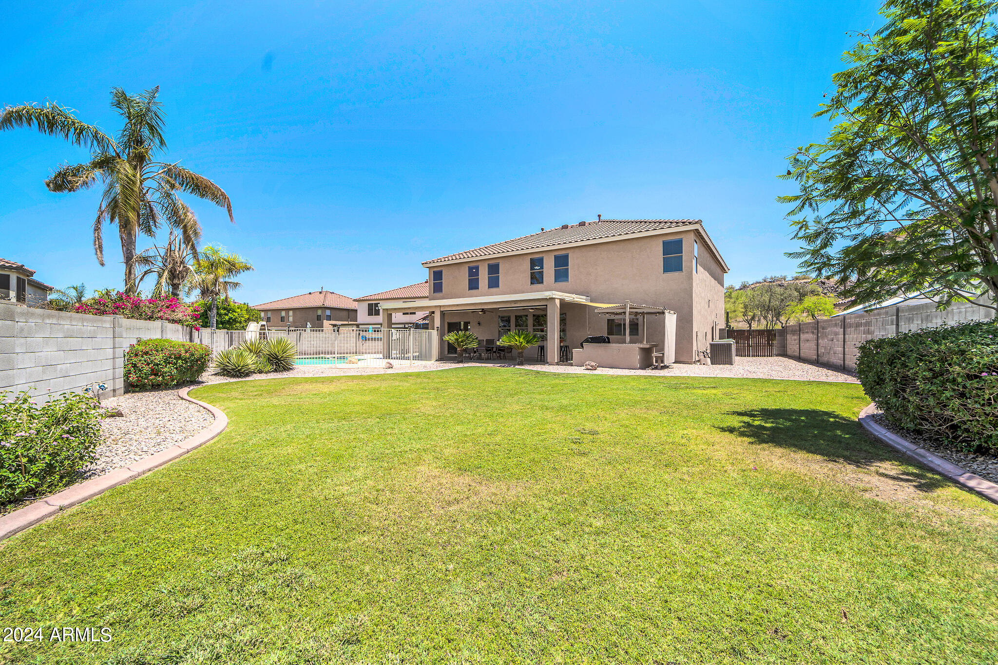 3426 W DESERT VISTA Trail