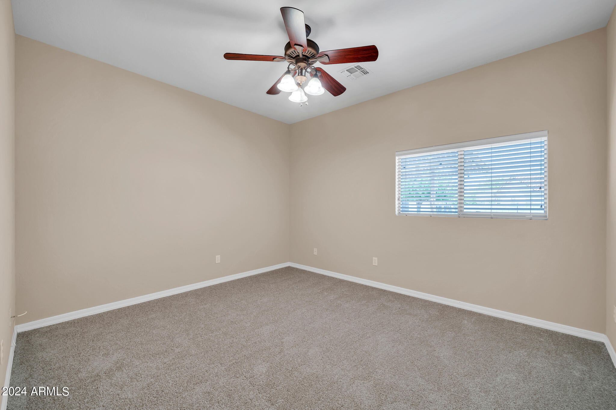 3426 W DESERT VISTA Trail