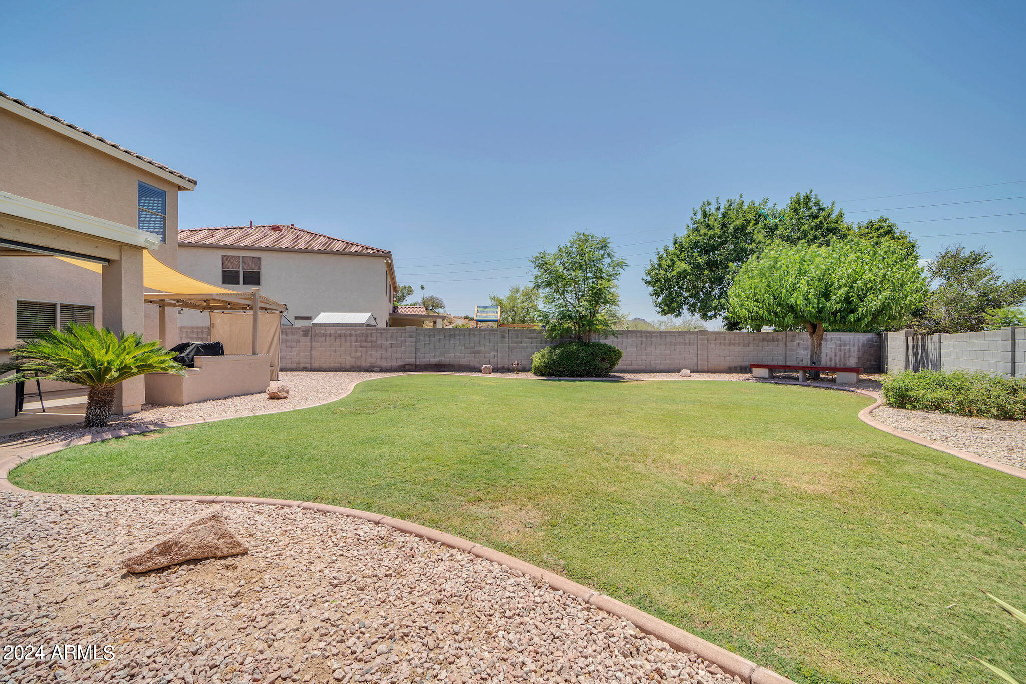 3426 W DESERT VISTA Trail