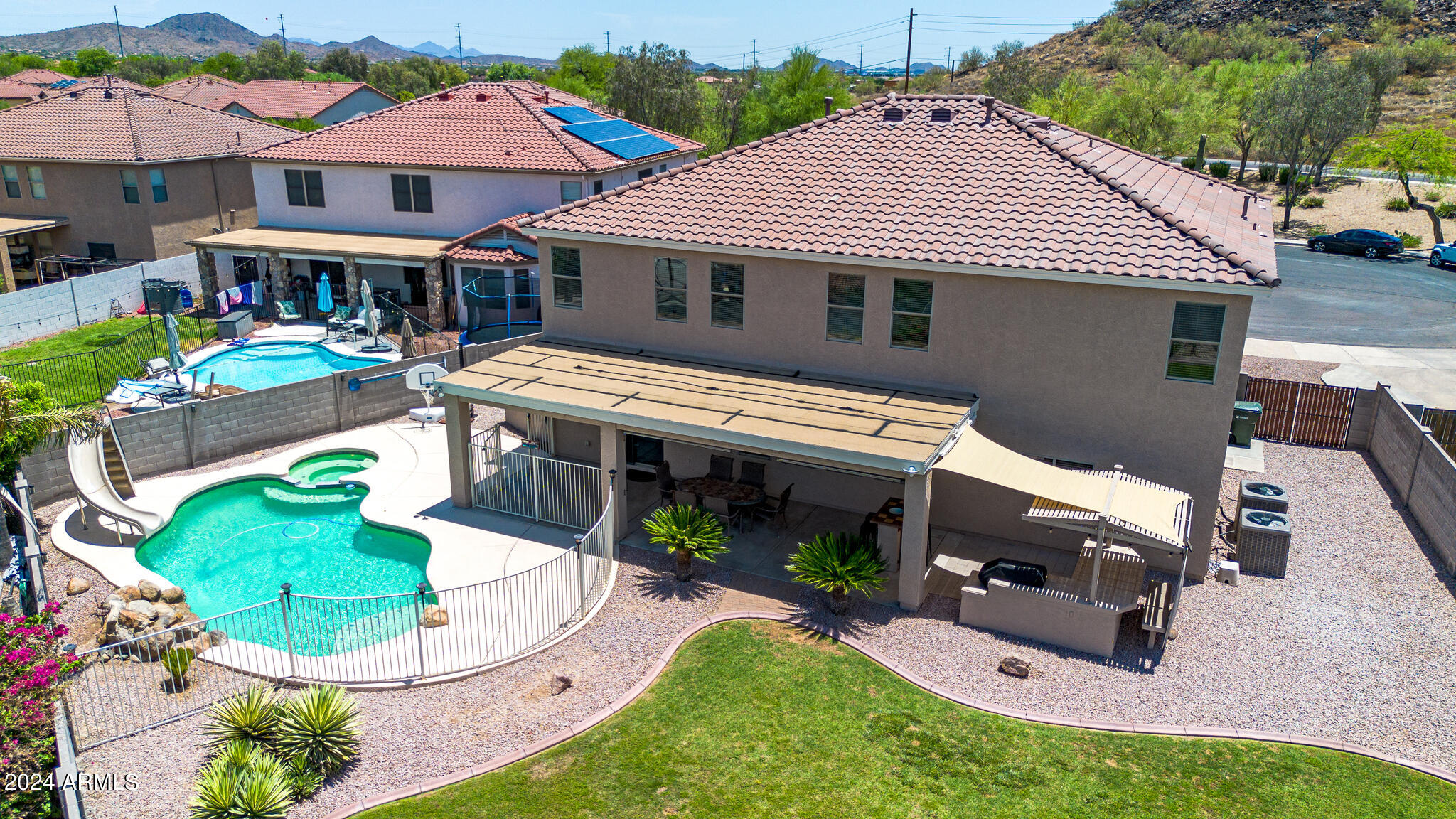 3426 W DESERT VISTA Trail