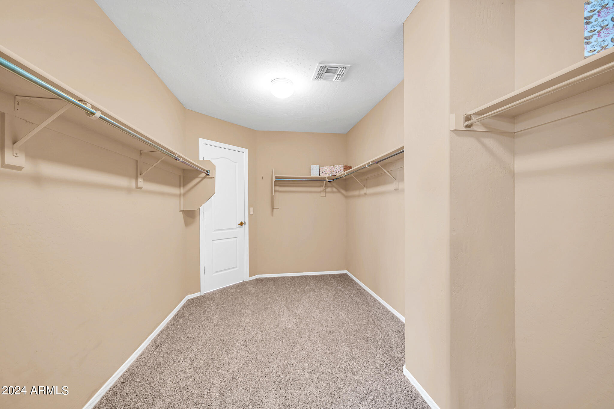 3426 W DESERT VISTA Trail