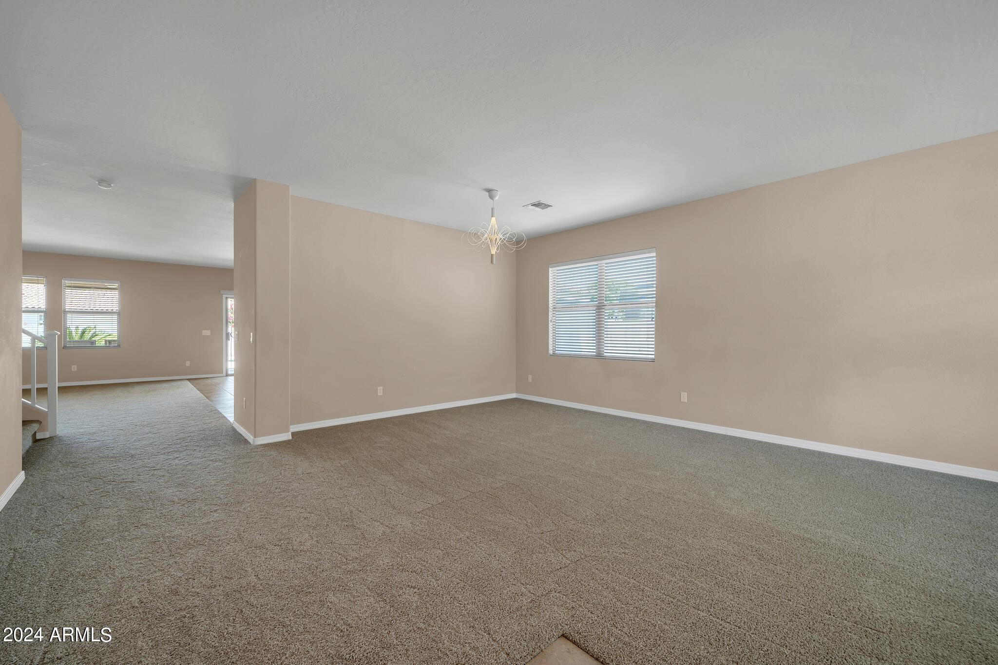 3426 W DESERT VISTA Trail