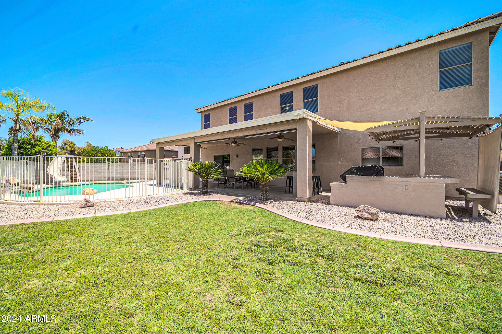 3426 W DESERT VISTA Trail