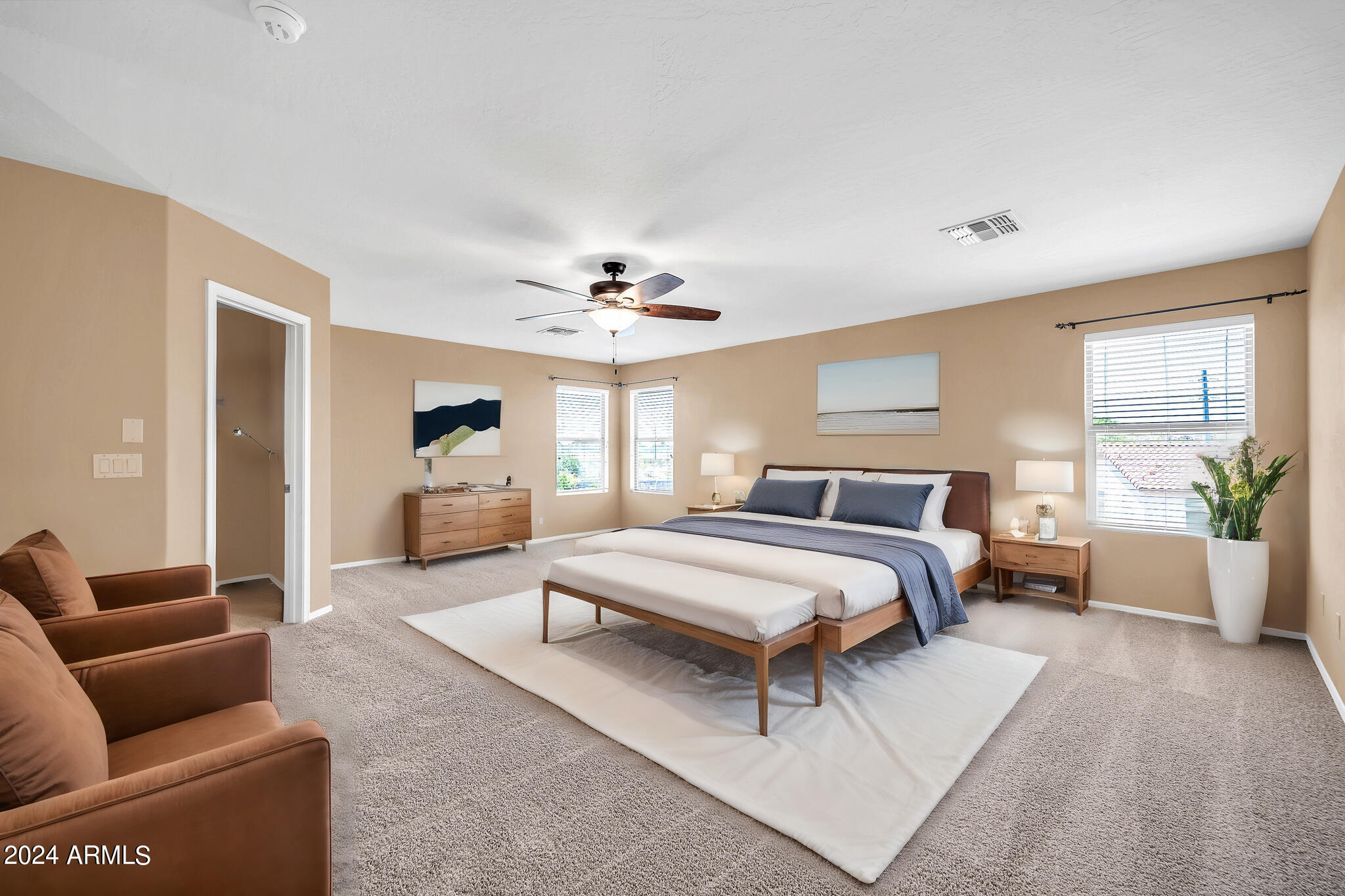 3426 W DESERT VISTA Trail