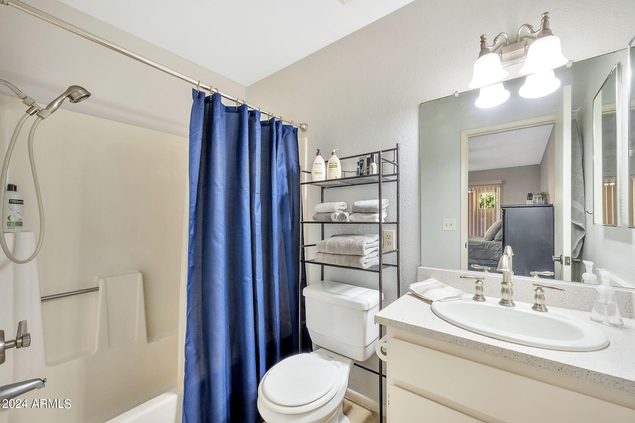 502 W TONOPAH Drive # 6