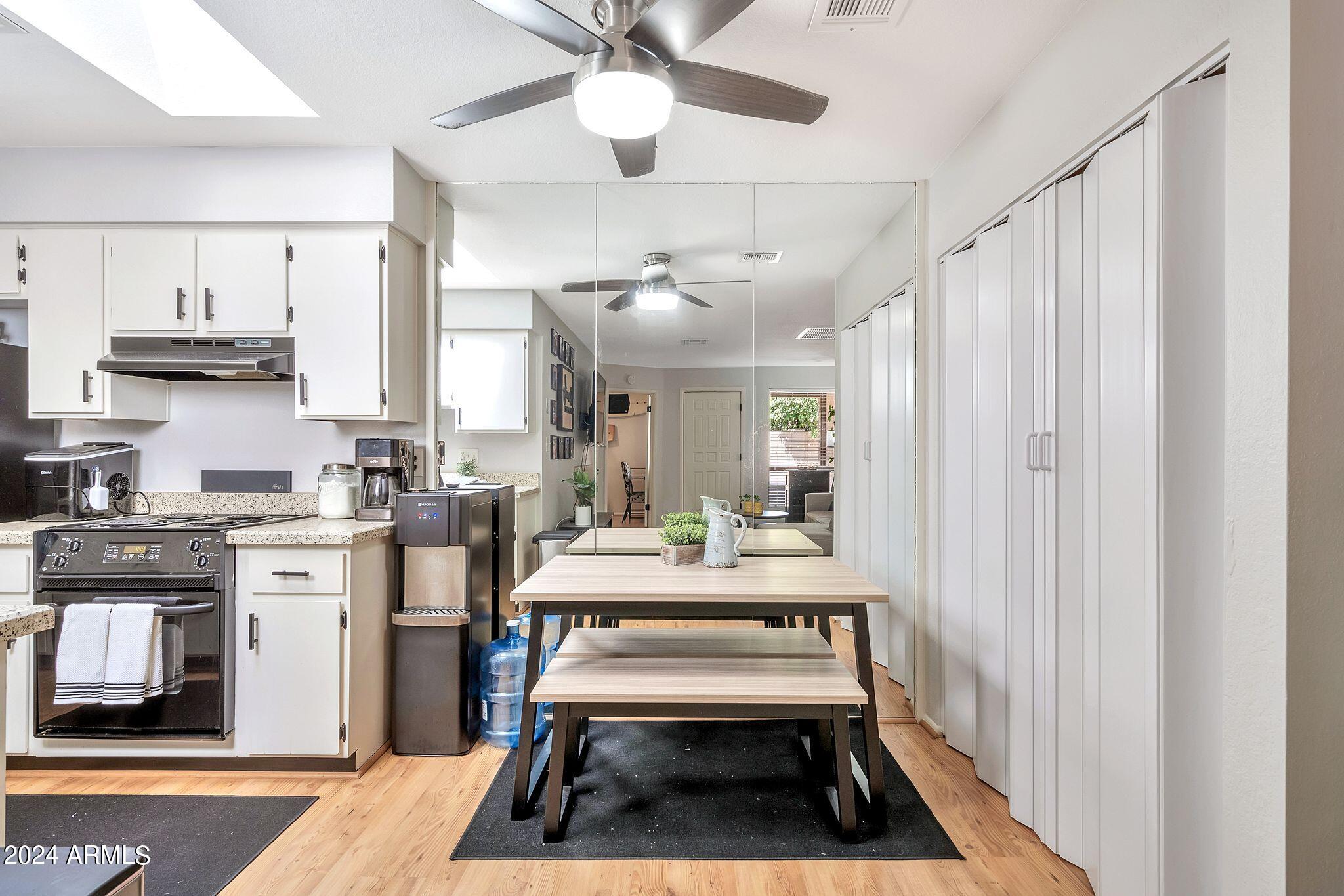 502 W TONOPAH Drive # 6