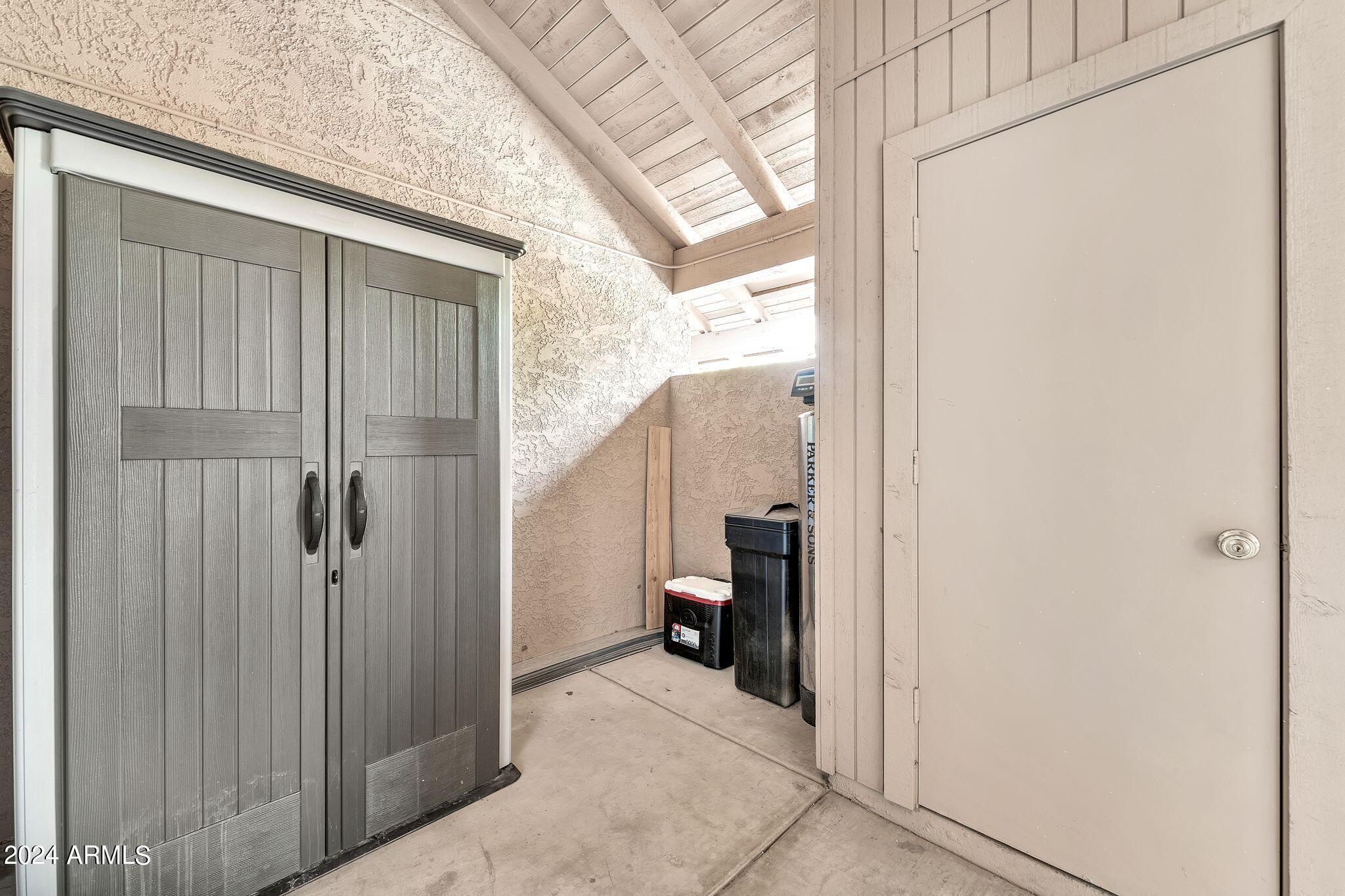 502 W TONOPAH Drive # 6