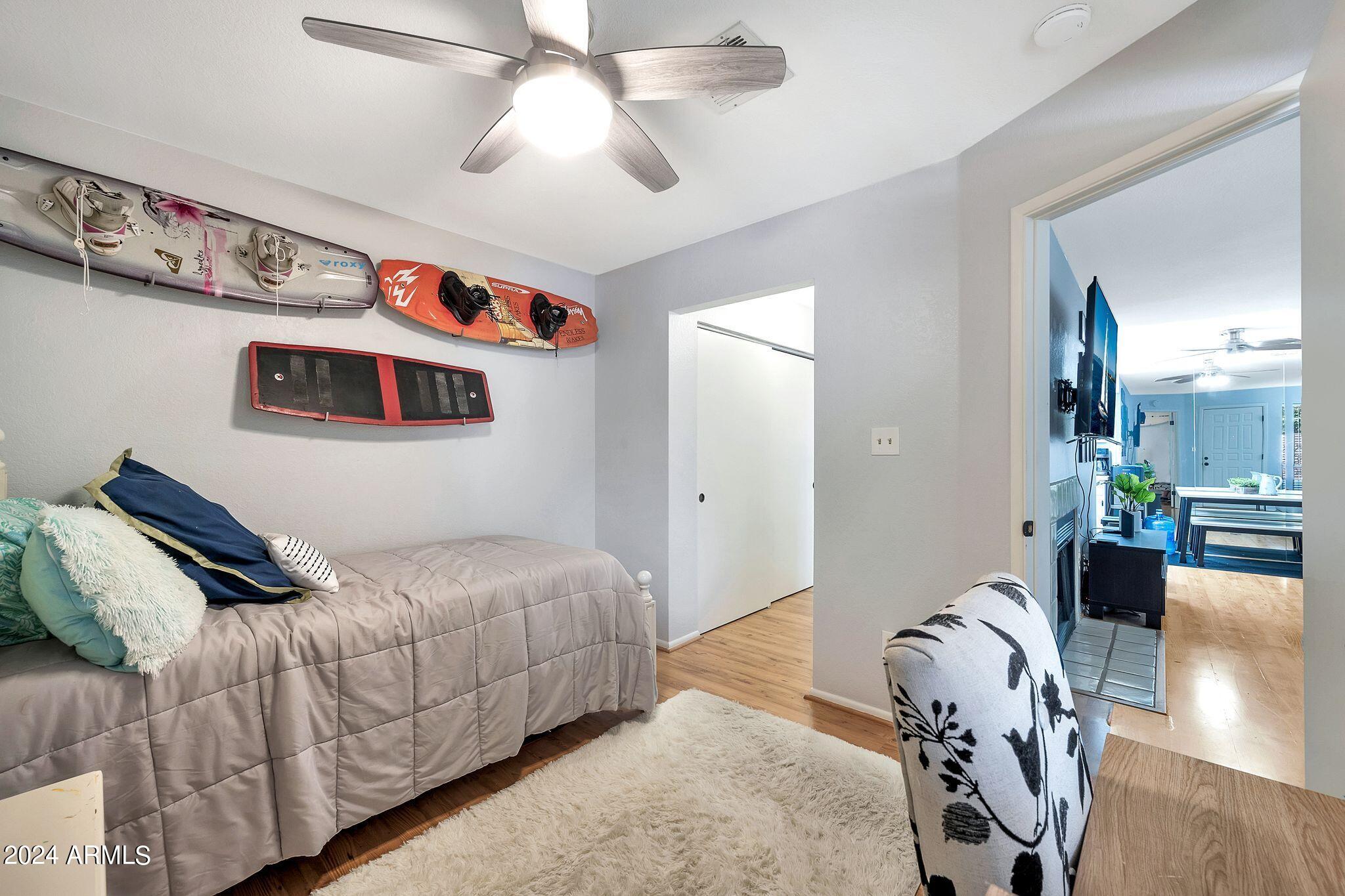 502 W TONOPAH Drive # 6