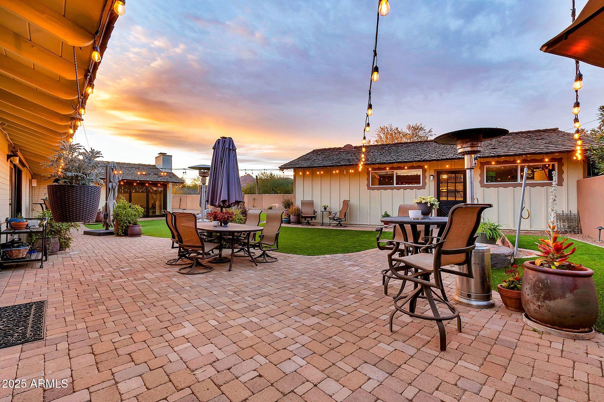 4022 E STANFORD Drive
