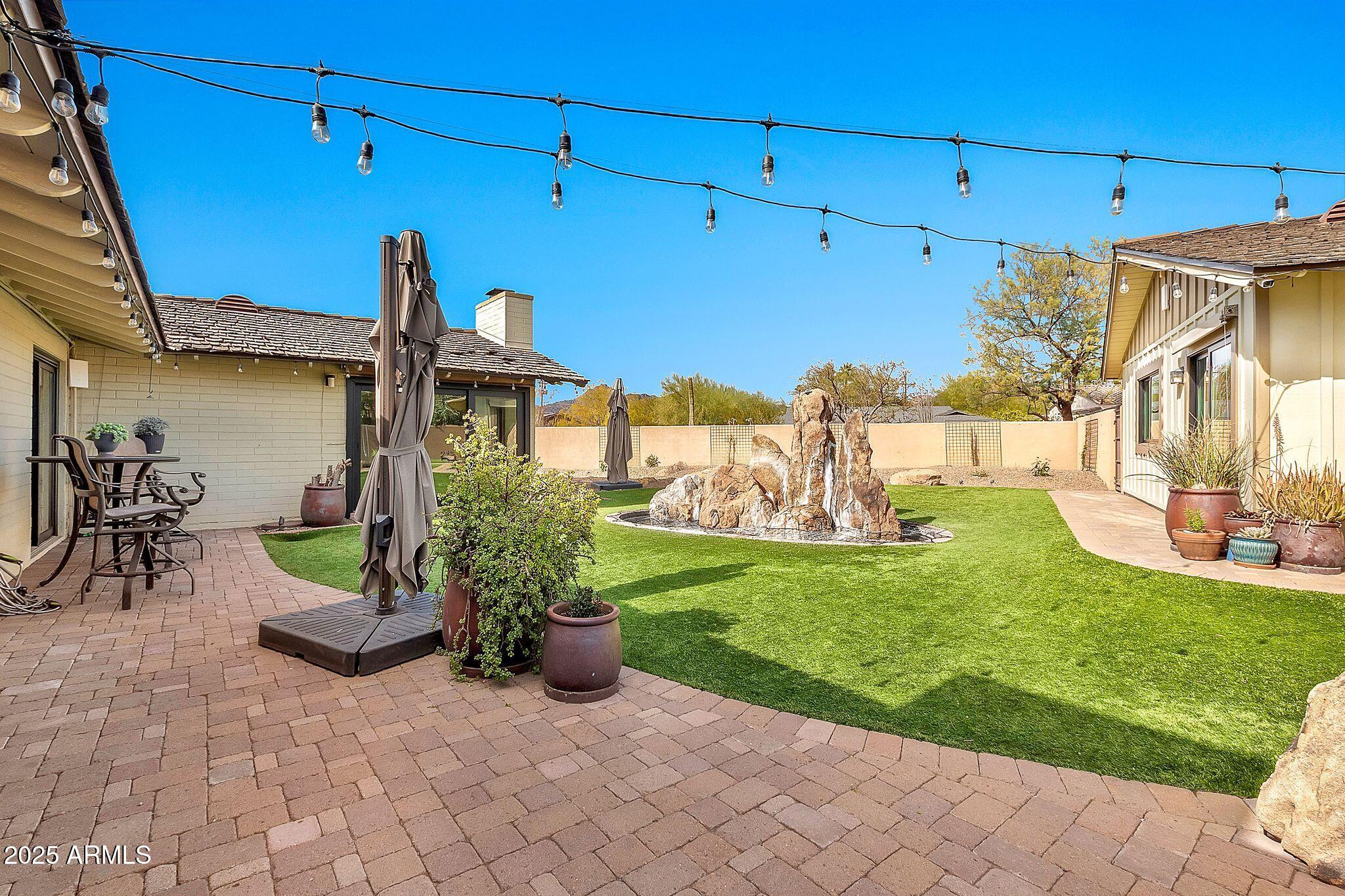 4022 E STANFORD Drive