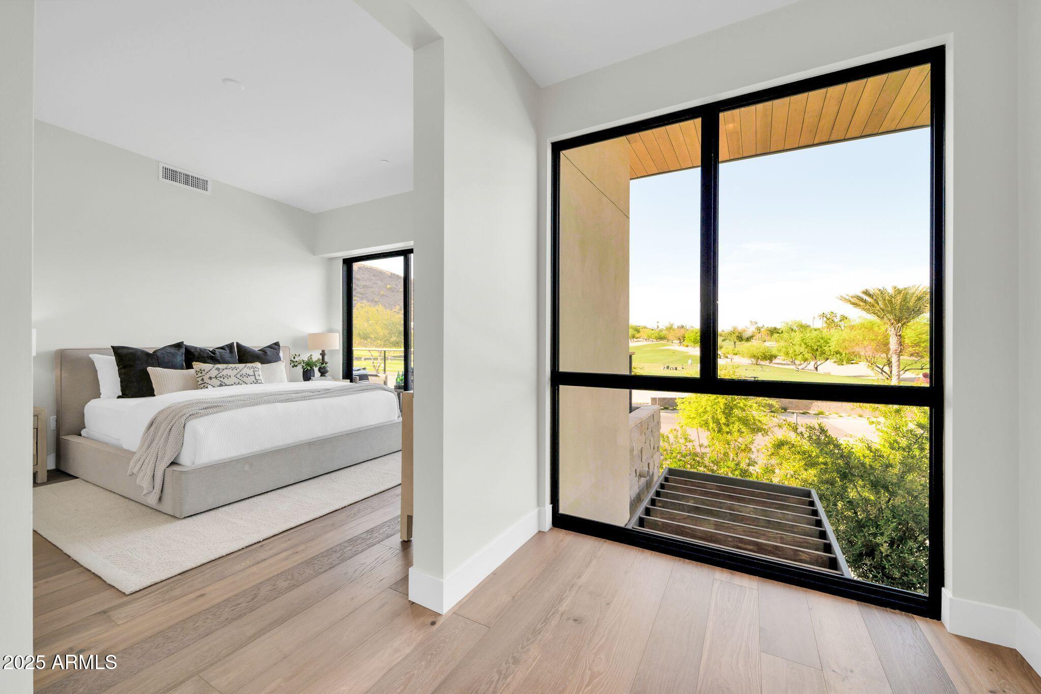 6331 E PHOENICIAN Boulevard, 6