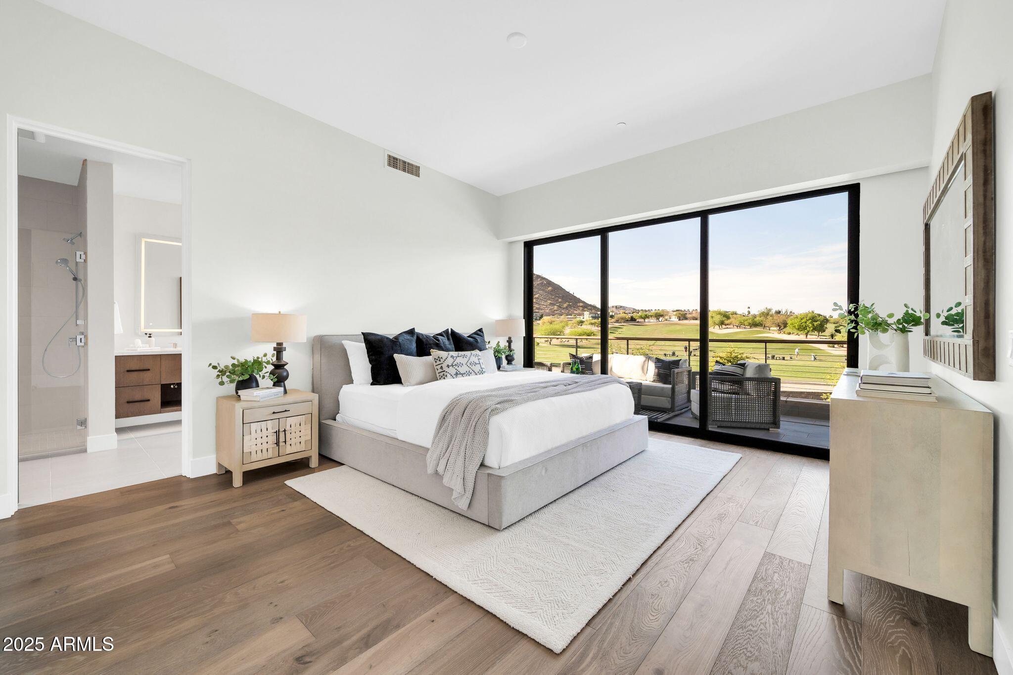 6331 E PHOENICIAN Boulevard, 6