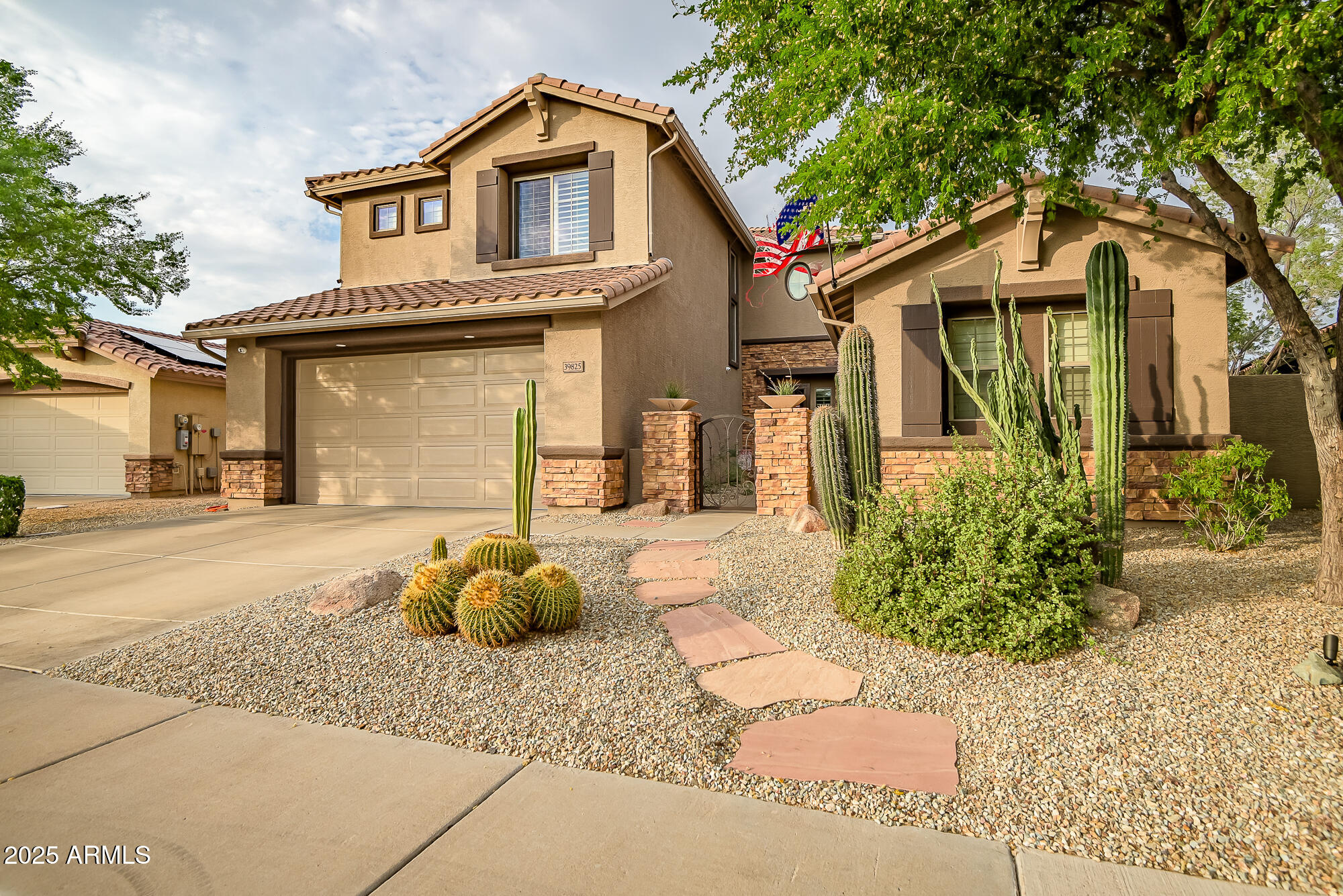 39825 N Lost Legend Drive