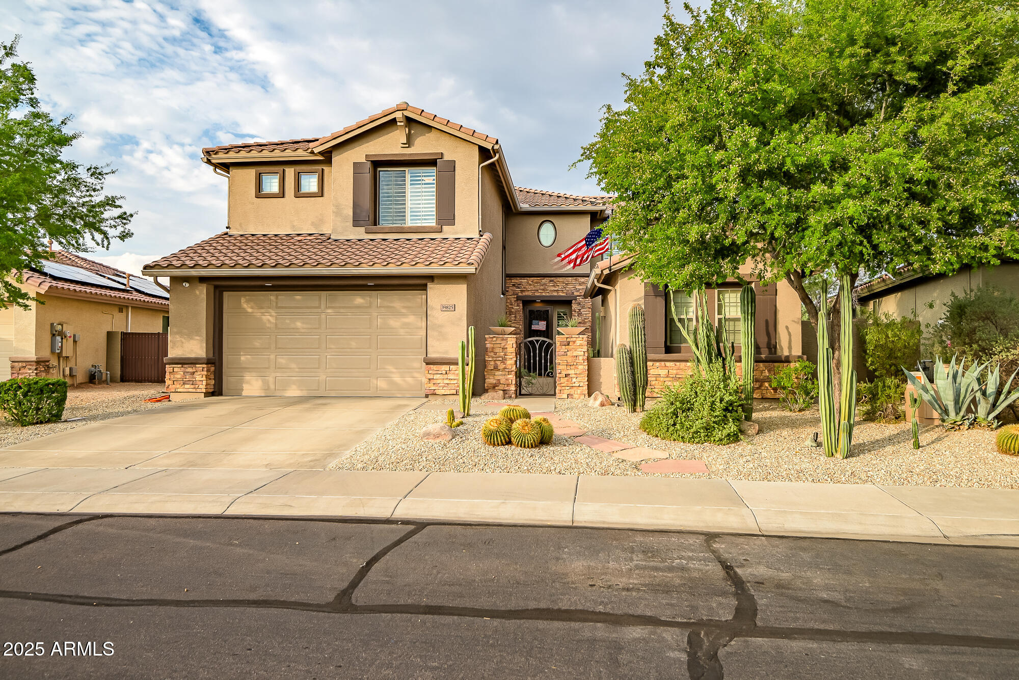 39825 N Lost Legend Drive