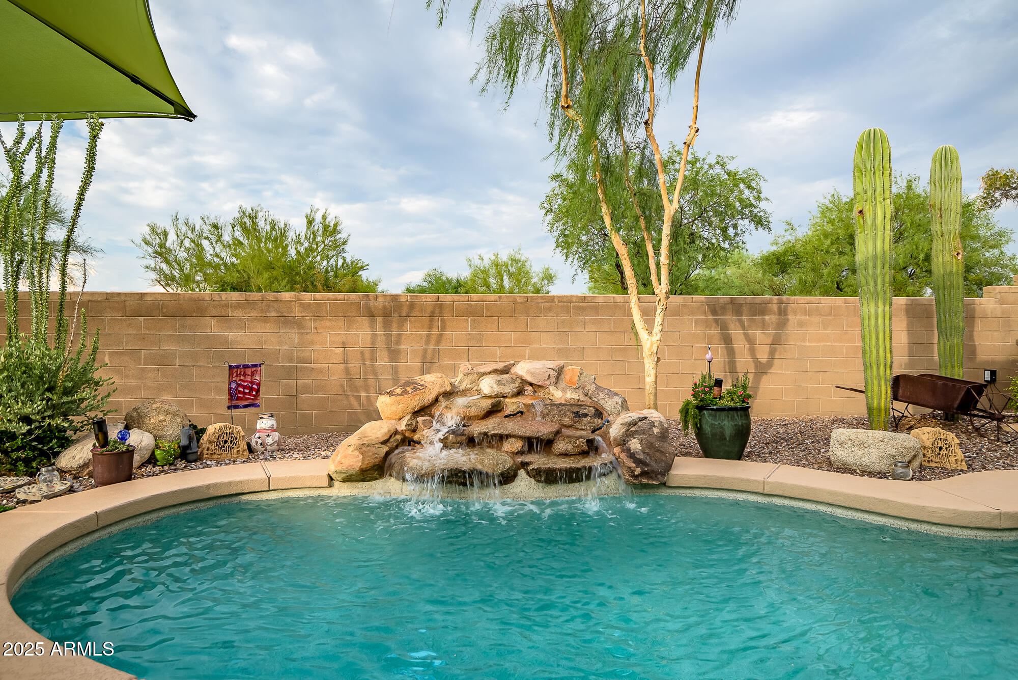 39825 N Lost Legend Drive