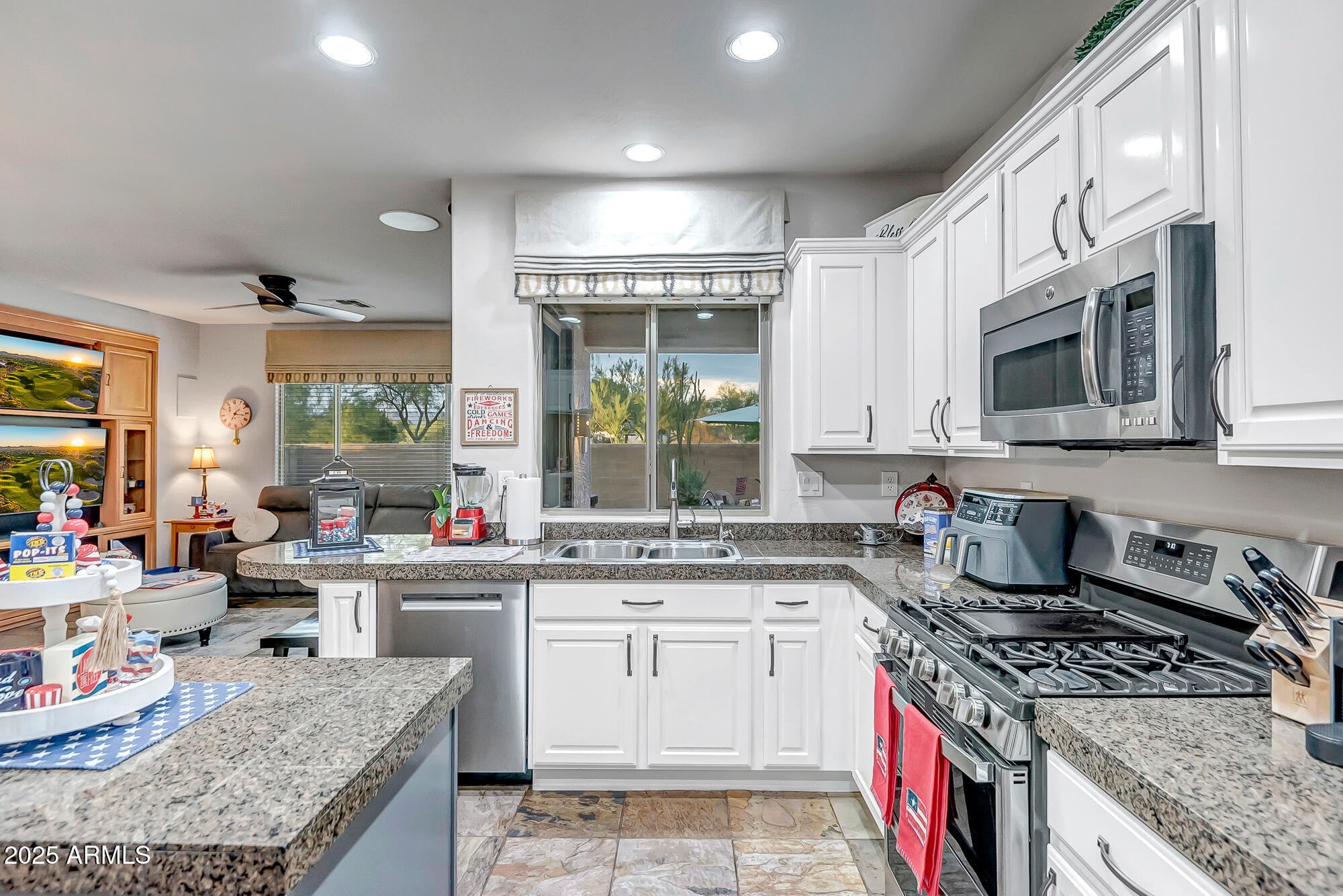 39825 N Lost Legend Drive