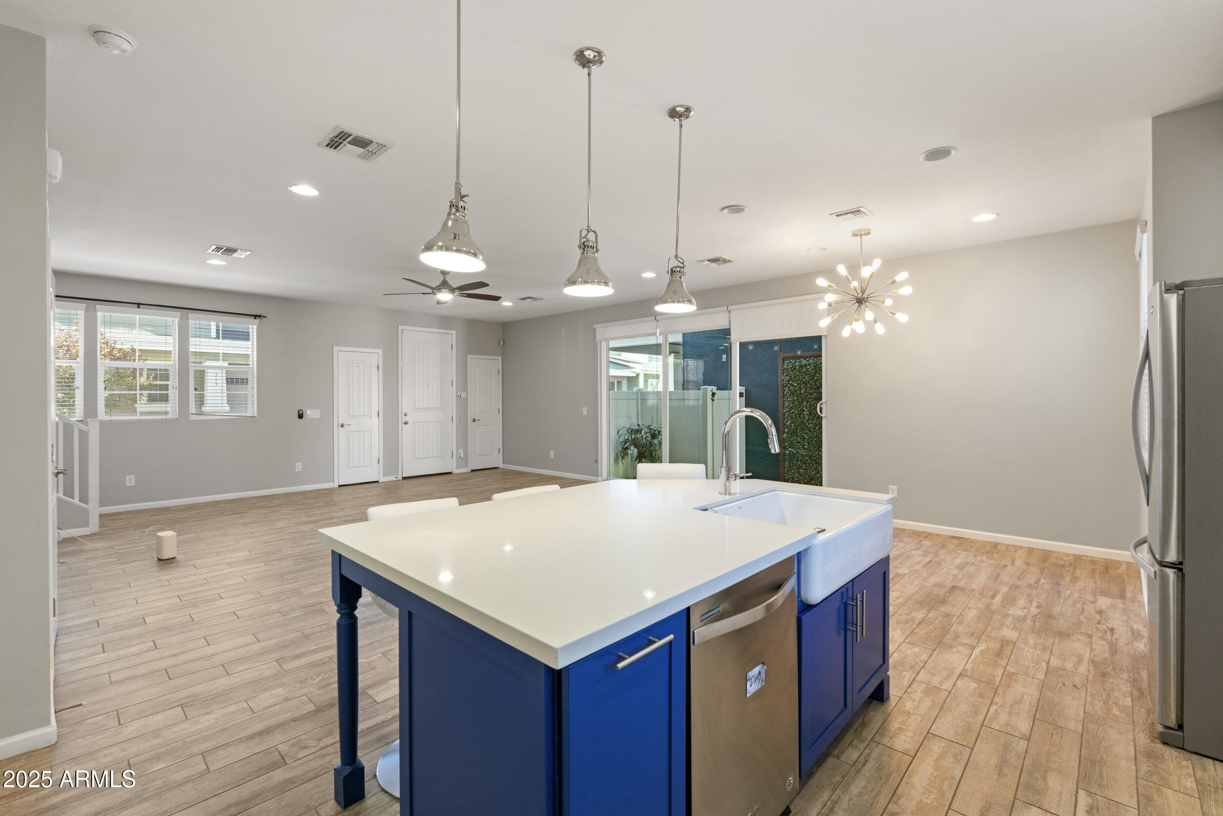 714 E BOCA RATON Road