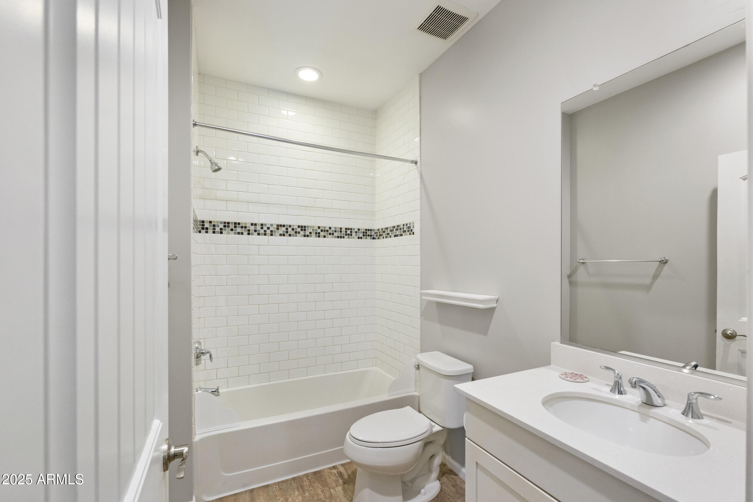 714 E BOCA RATON Road