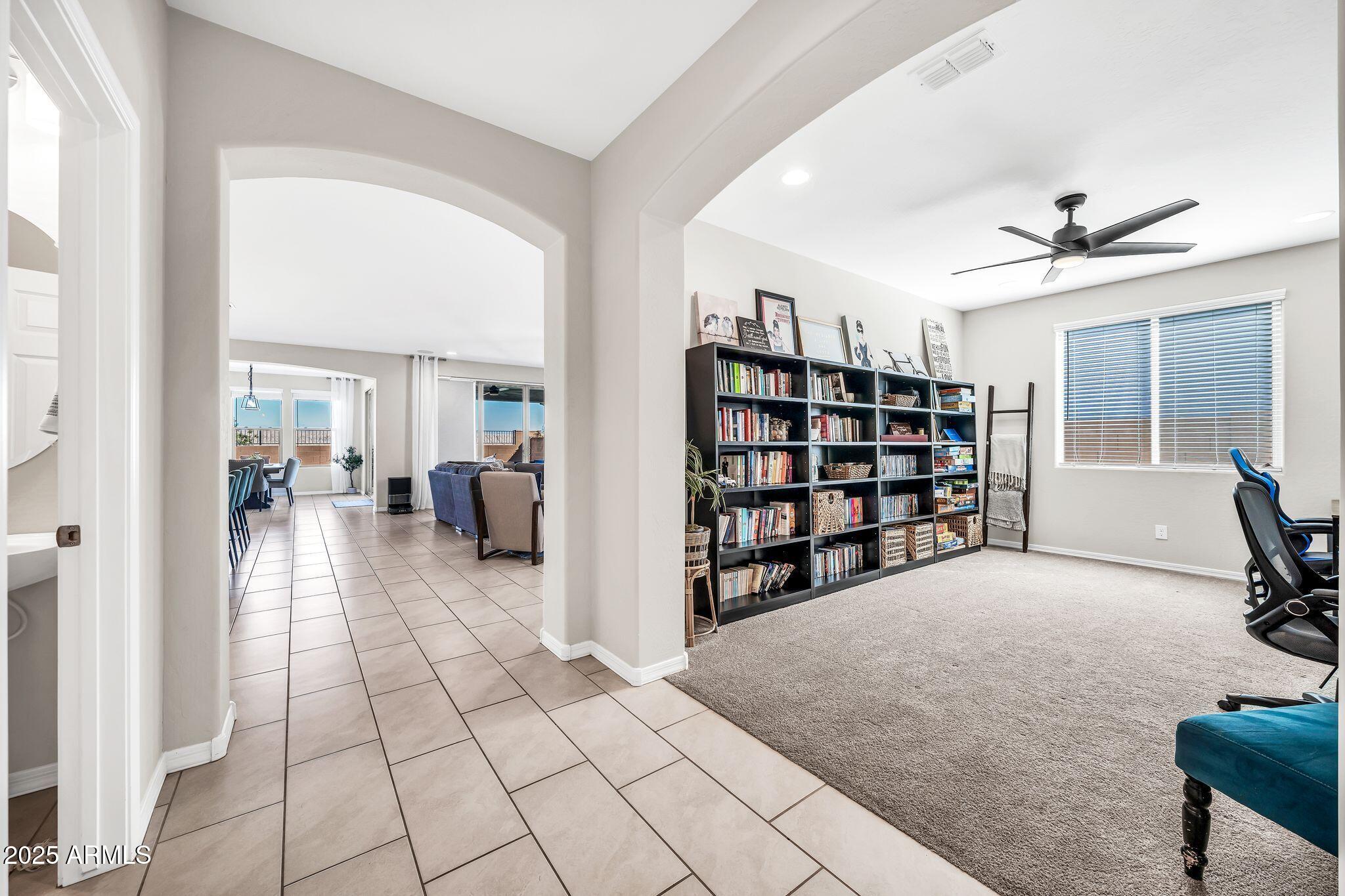 25932 W SANDS Drive