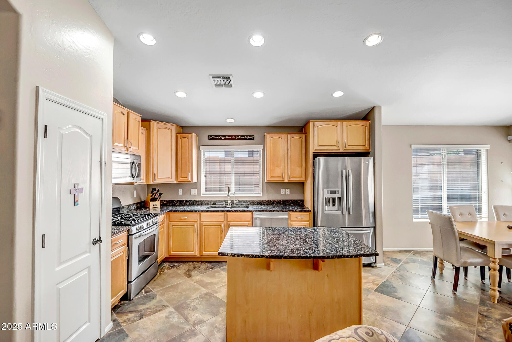 4423 W MAGELLAN Drive