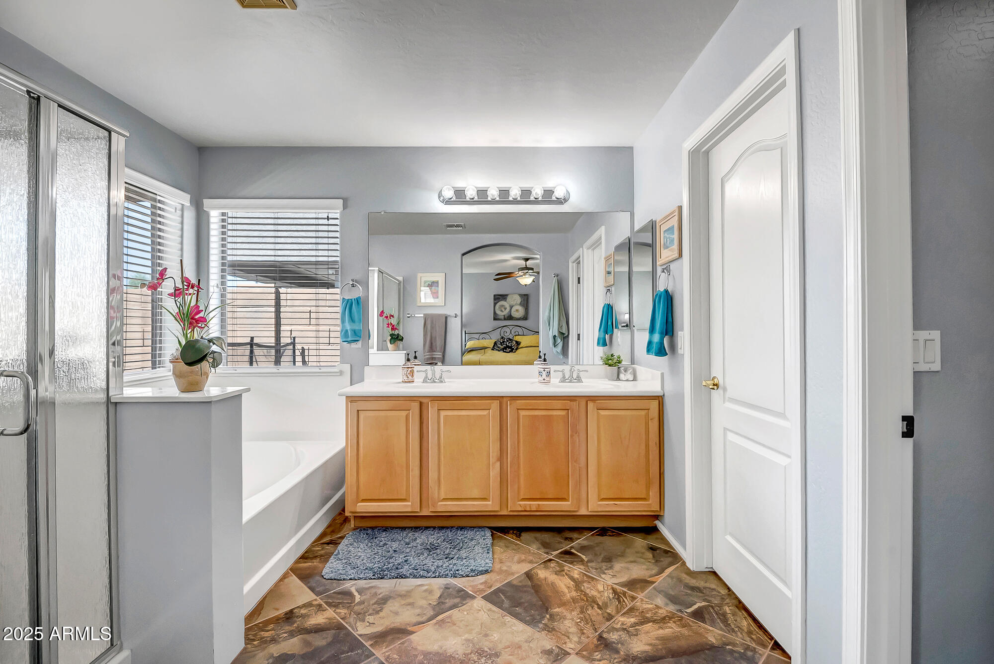 4423 W MAGELLAN Drive