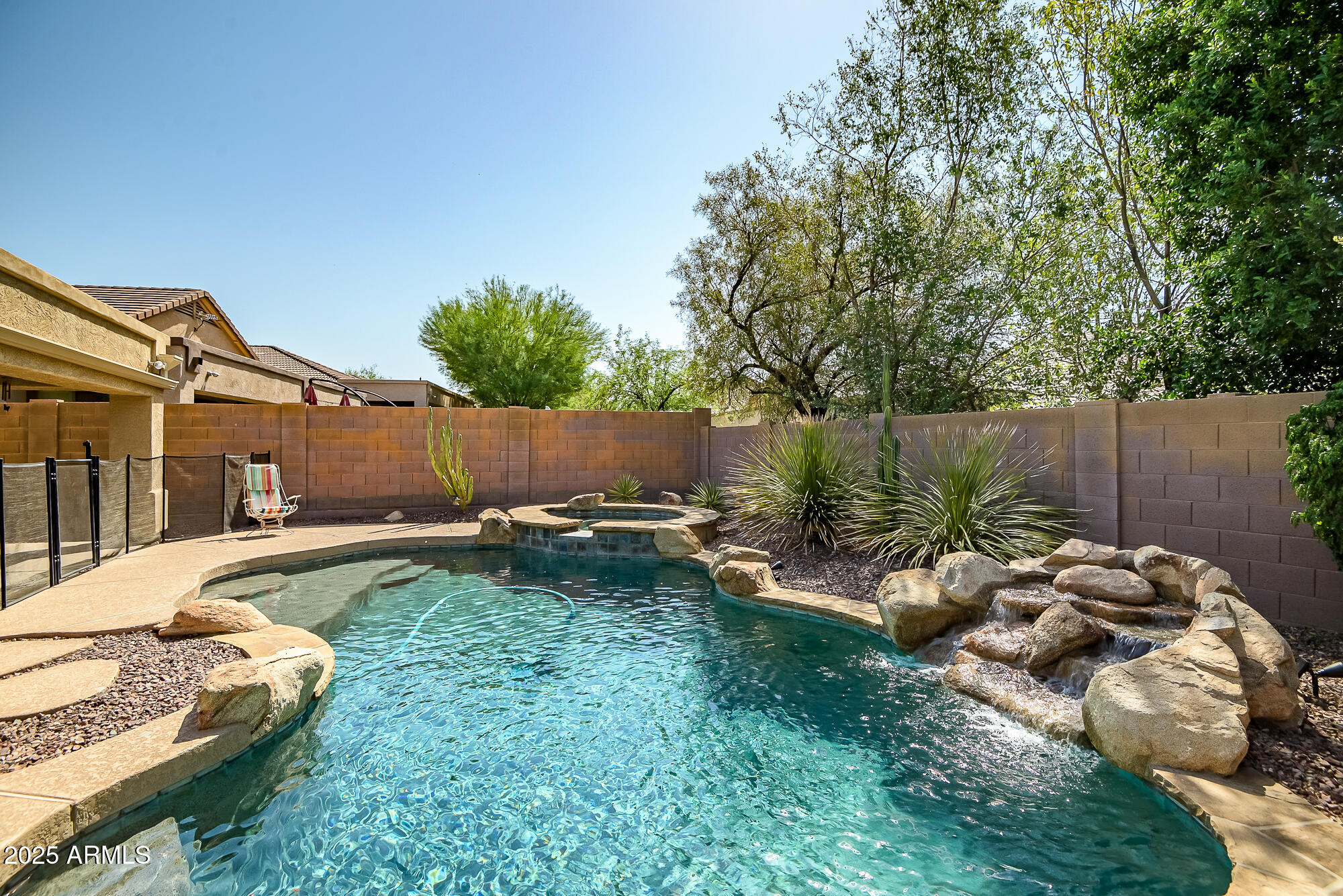 4423 W MAGELLAN Drive