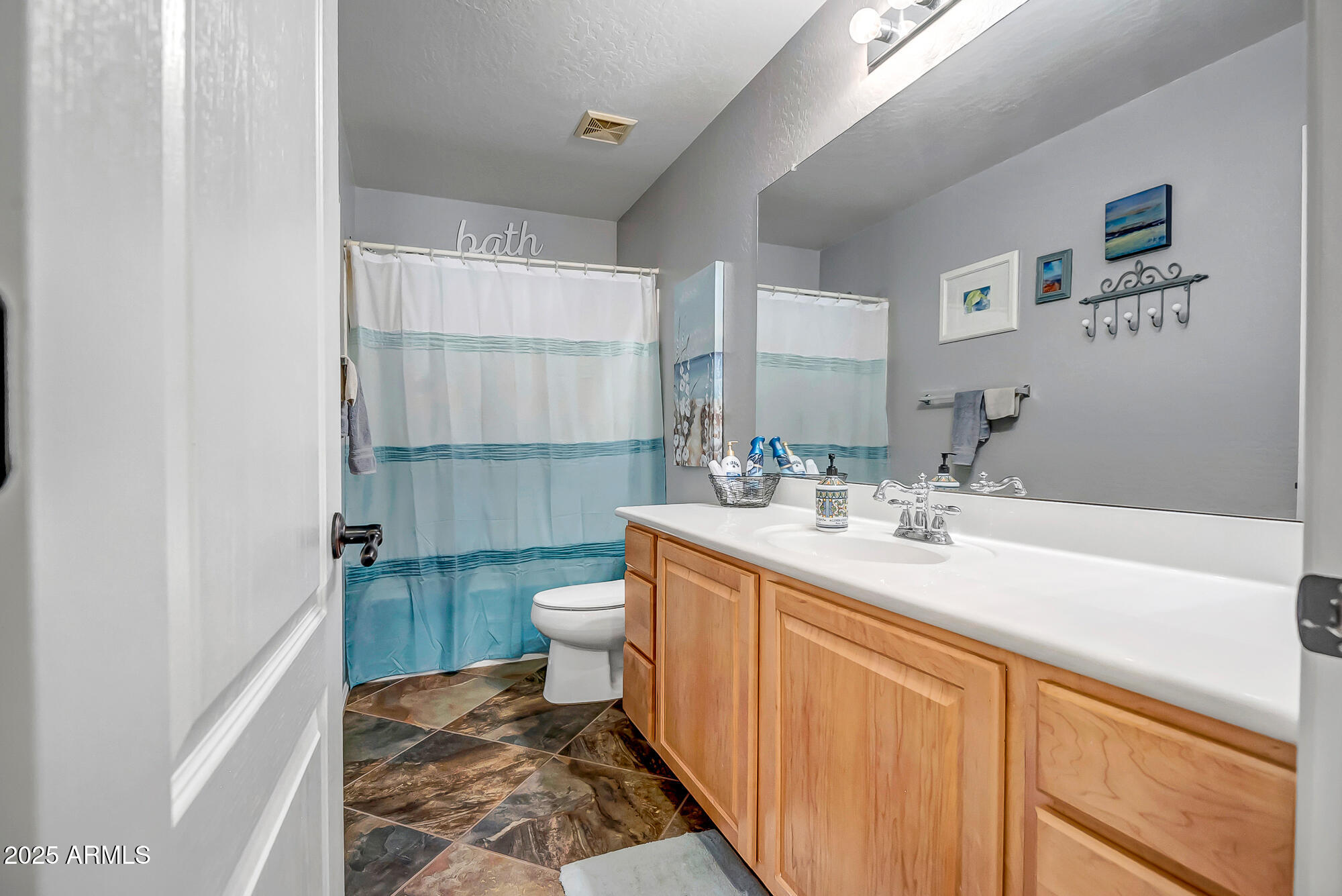 4423 W MAGELLAN Drive