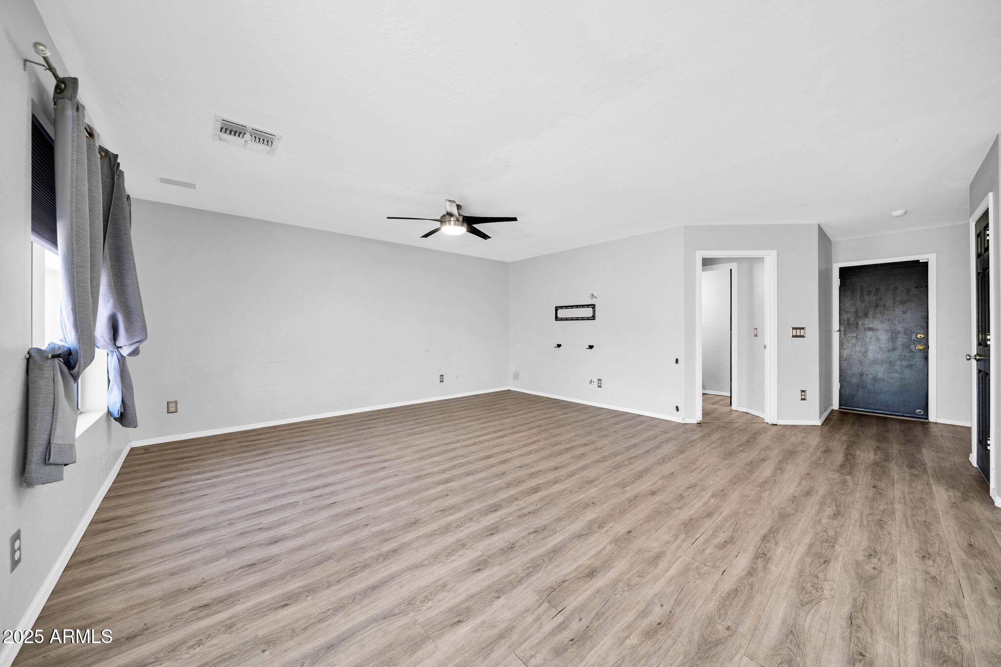 12510 W SANTA FE Lane