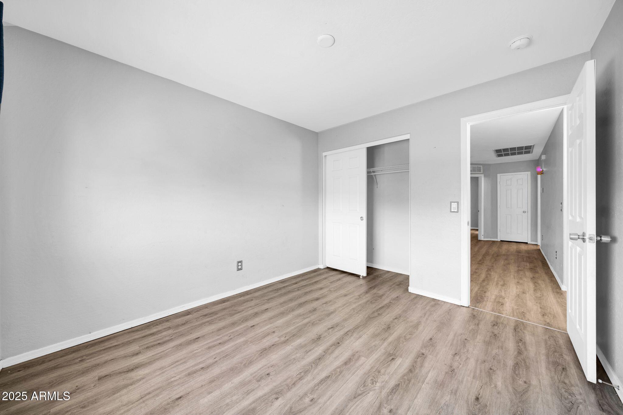 12510 W SANTA FE Lane