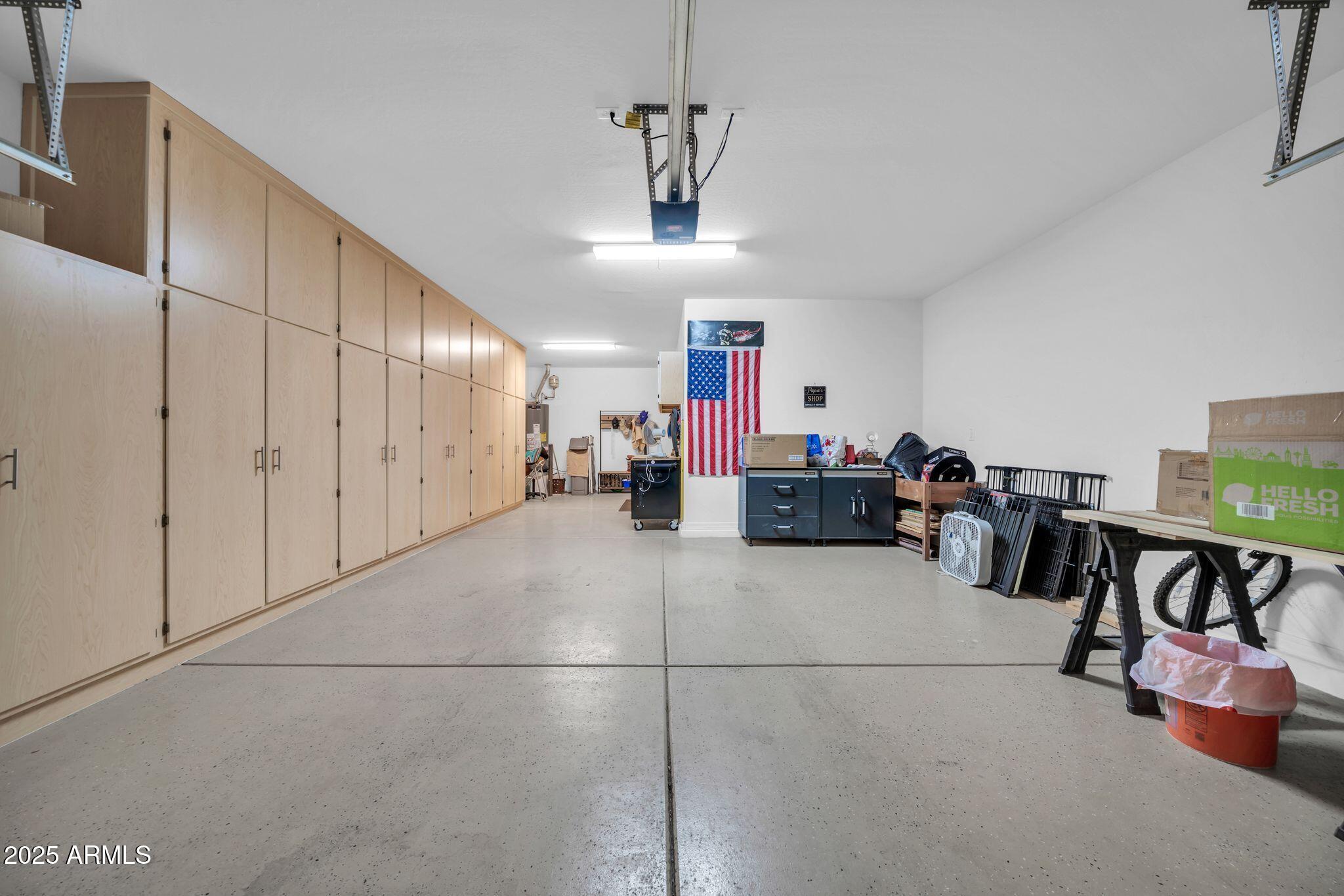 18362 W MARCONI Avenue