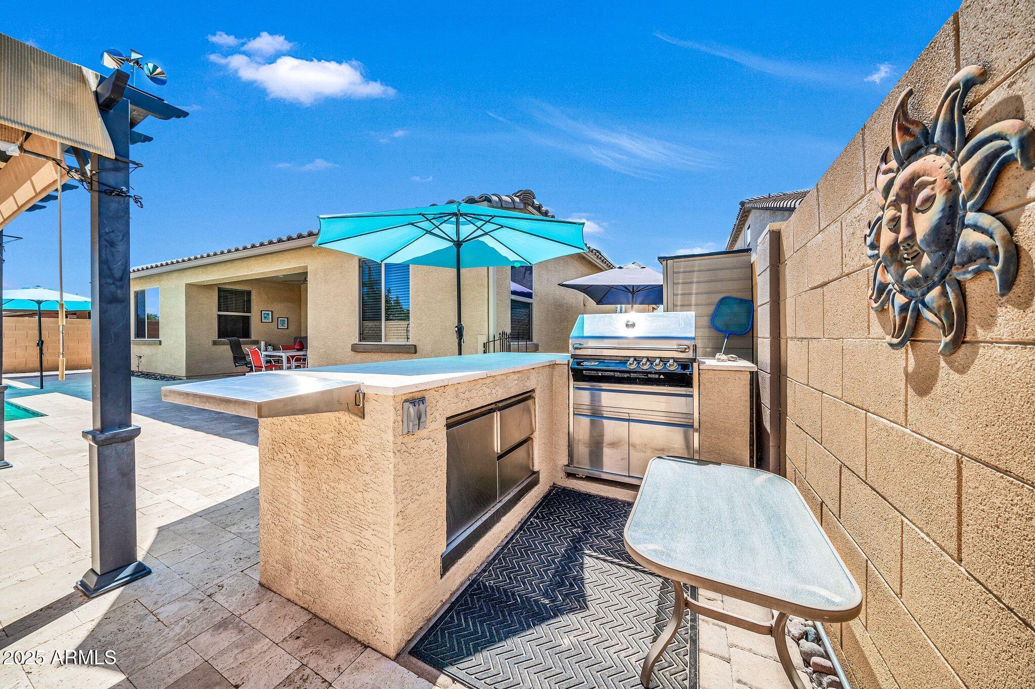 18362 W MARCONI Avenue